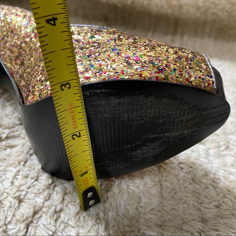 Guess Gold Sparkle Heels 7.5 - Picture 7 of 8